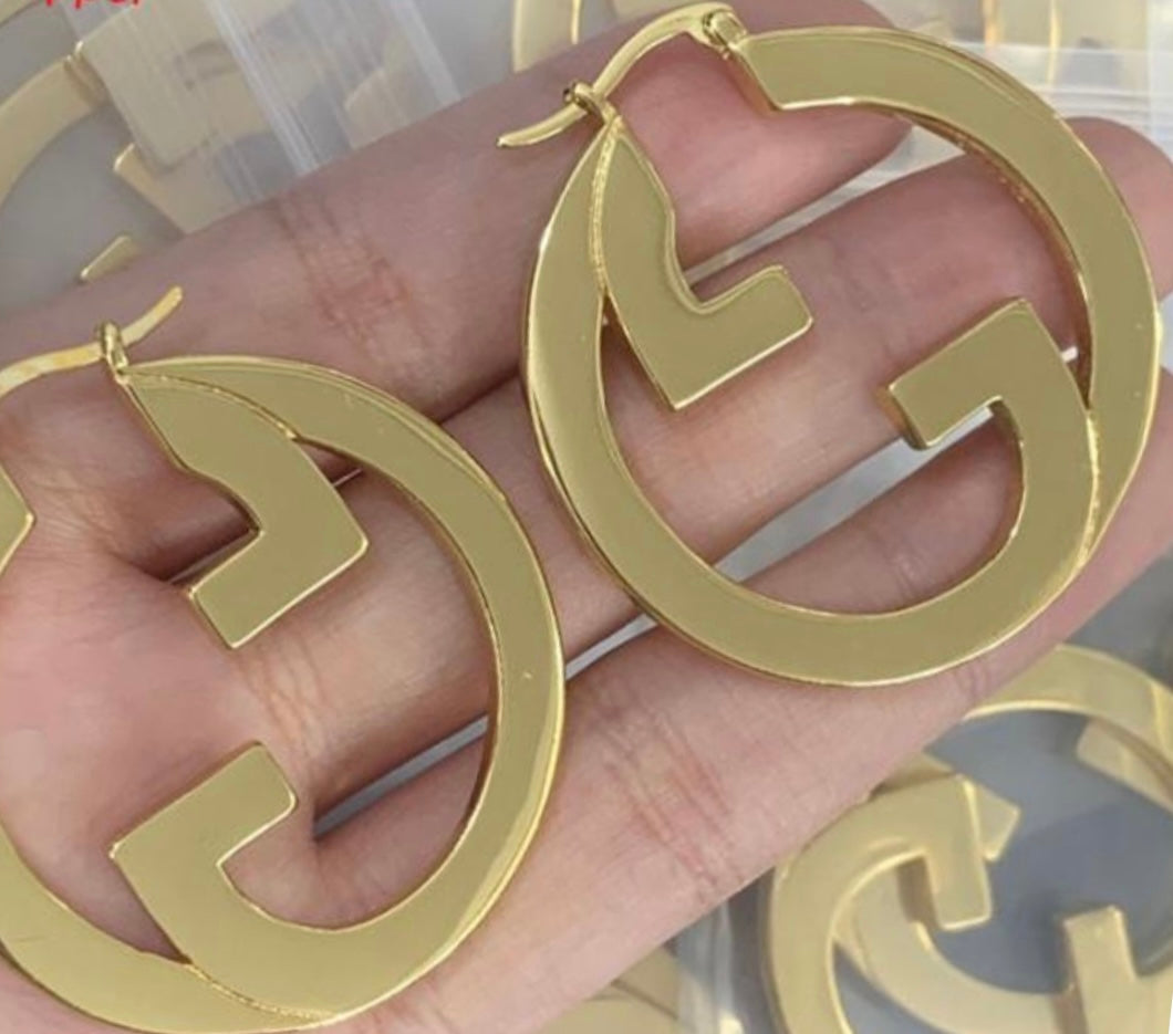 Thick gold GG Hoops