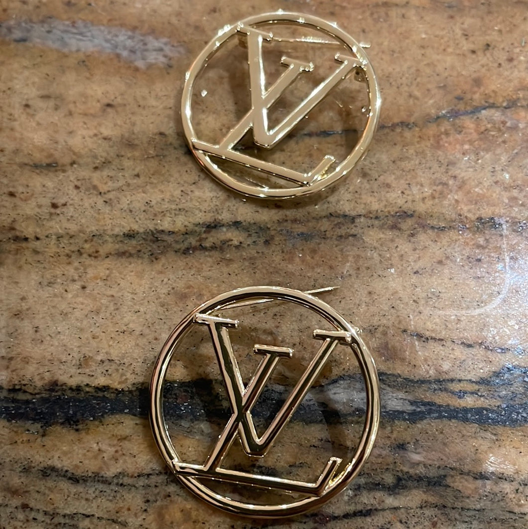 Solid Circle LV brooch