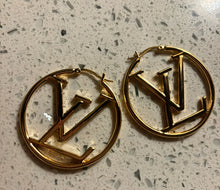 Load image into Gallery viewer, Diamond LVee Hoops
